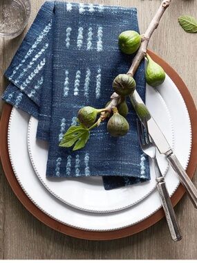 New Pottery Barn Shibori Tie Dye Indigo Patterned Cotton Dinner Napkins Set of 3